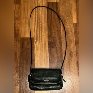 Kate Spade Elegant Black Leather Crossbody Bag